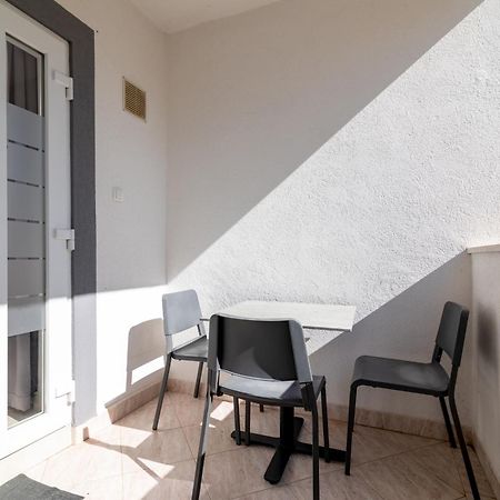 Apartments With A Parking Space Rabac, Labin - 6464 Εξωτερικό φωτογραφία