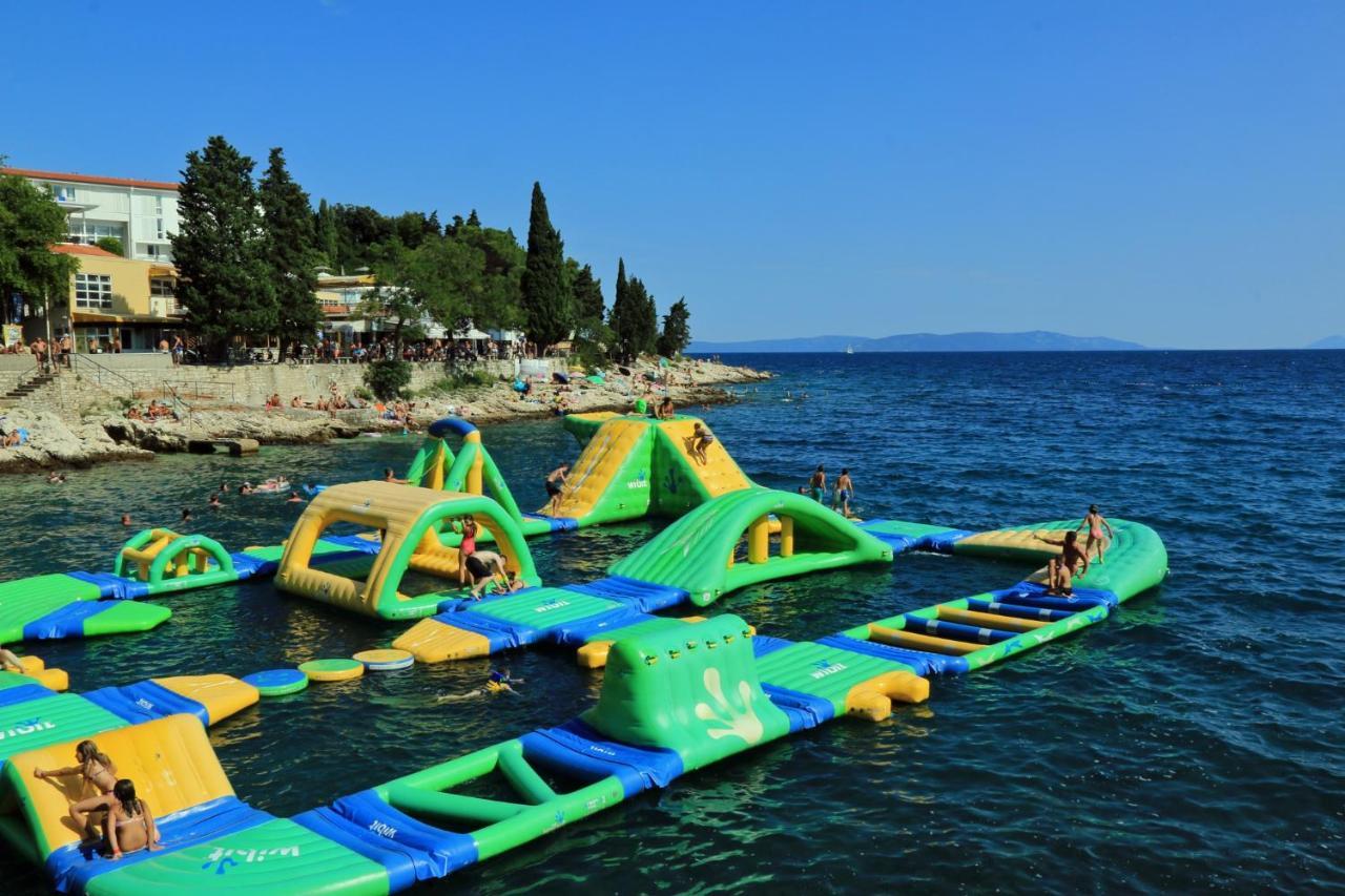 Apartments With A Parking Space Rabac, Labin - 6464 Εξωτερικό φωτογραφία